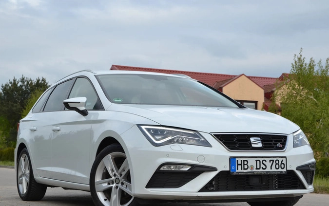Seat Leon cena 63800 przebieg: 170587, rok produkcji 2017 z Iława małe 781